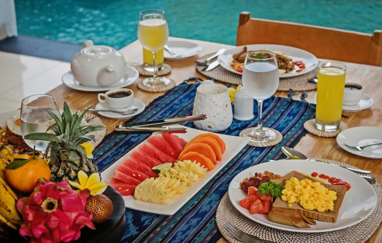 Kubu Gwk Resort Jimbaran Exteriör bild